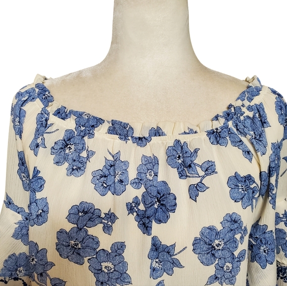 Vintage Havana Women's Size Small Blouse Blue Floral Tie Front Tiered Sleeve - Picture 3 of 12